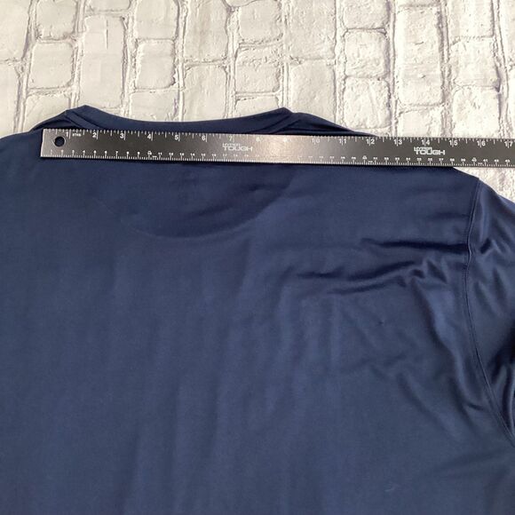 Reebok T-Shirt Men’s Size XL Color Navy Red Graphic Polyester Spandex Blend - Picture 8 of 8